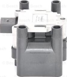 BOSCH 0 986 221 048 - Bobina de encendido vegaparts.es