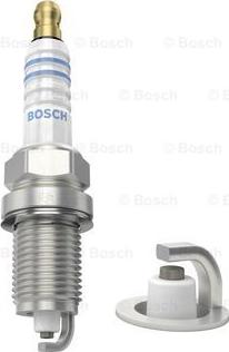 BOSCH 0 242 235 588 - Bujía de encendido vegaparts.es