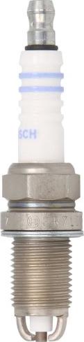 BOSCH 0 242 235 668 - Bujía de encendido vegaparts.es