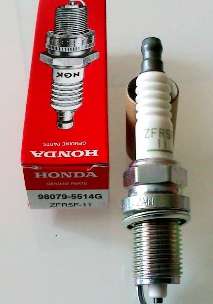 Honda 98079-5514G - Bujía de encendido vegaparts.es